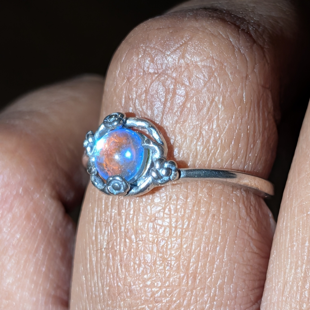 925 sterling moonstone ring sz 6
